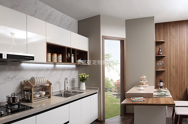 uv櫥柜門板怎么樣？uv櫥柜門板優(yōu)缺點介紹